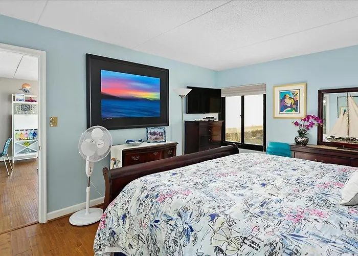 3 Bedroom Rainbow With Fabulous Direct Ocean Views And Outdoor Pool! Holiday home *