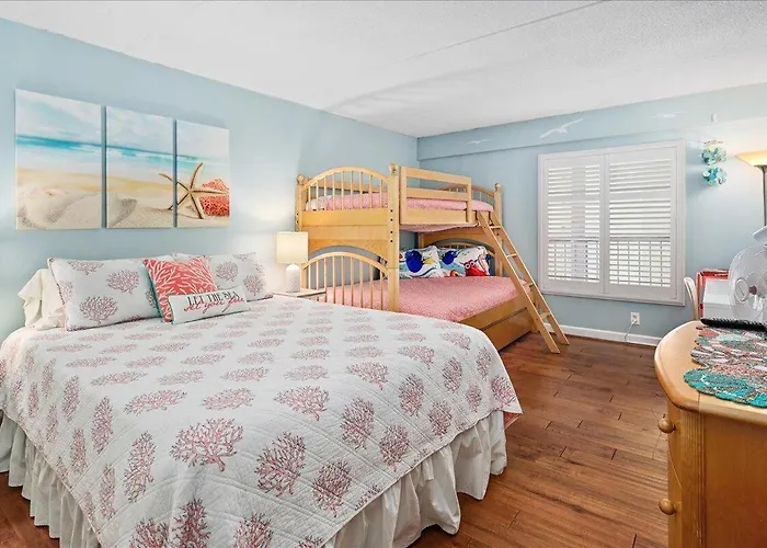 3 Bedroom Rainbow With Fabulous Direct Ocean Views And Outdoor Pool! Holiday home Ocean City